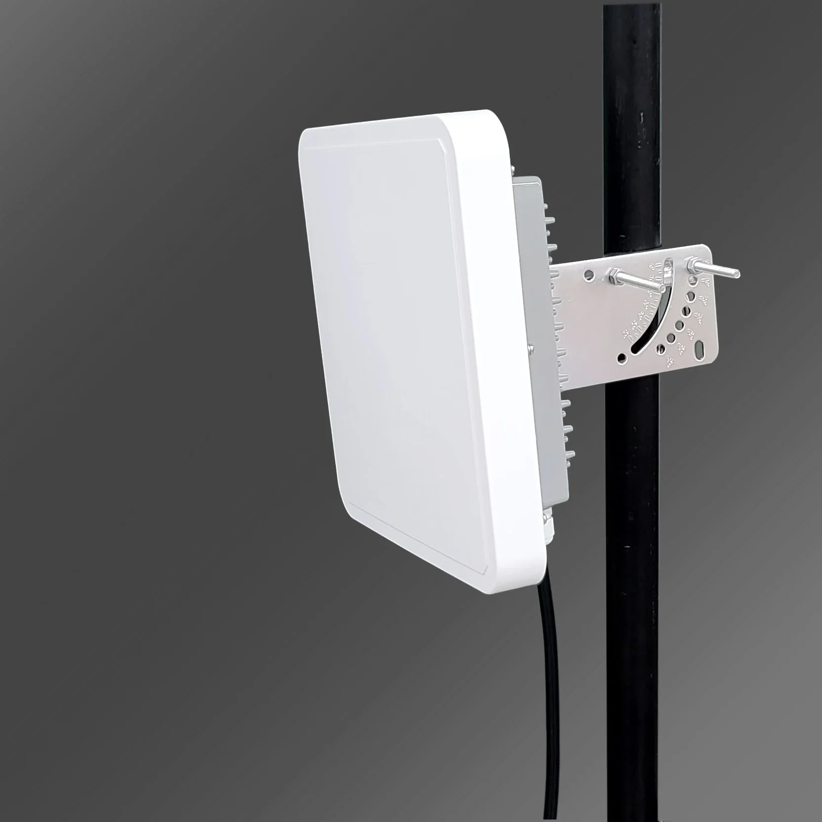 Hot sales 0-15 meters rfid uhf reader 9dbi Antenna RS232 USB Wiegand 860~960Mhz A901 uhf rfid reader