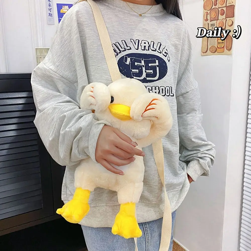 

Fashion Little Plush Cartoon Backpack Panda Duck Frog Doll Schoolbag Funny Five Colors Girl Heart Furry Bag Girl