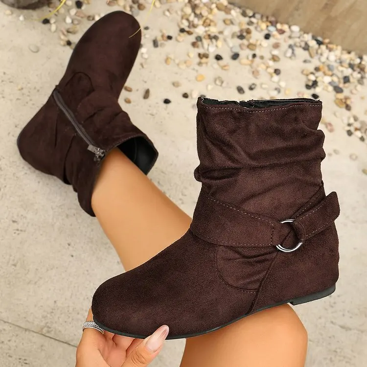 Damen-Stiefeletten mit runder Zehenpartie, verstellbarem Schnallenriemen, seitlichem Reißverschluss, flacher, rutschfester Sohle, lässiges Alltagsschuhwerk für Herbst und Winter – Detail 3
