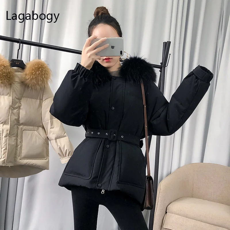 

Fur 2023 Short Big Collar Real Raccoon Puffer Jacket Women Winter Duck Down Coat Warm Hooded Loose Overcoat Belt Parkas