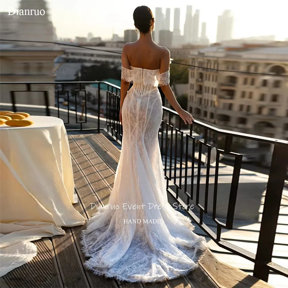 Dianruo Beaded Chains Off The Shoulder Wedding Dresses Lace Sweep Train Vestido De Noiva Charming Mermaid Bride Gowns Customized image 2