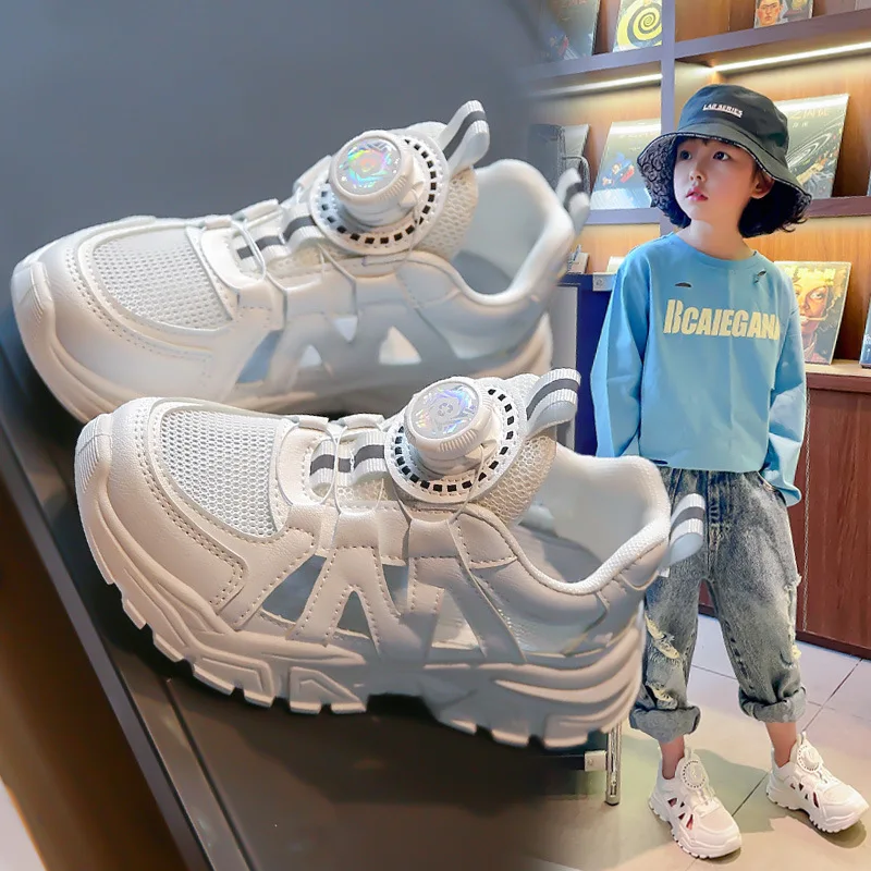 New 2023 Summer Girls & Boys Sneakers bottone girevole scarpe per bambini moda scava fuori traspirante per il tempo libero taglia 26-37