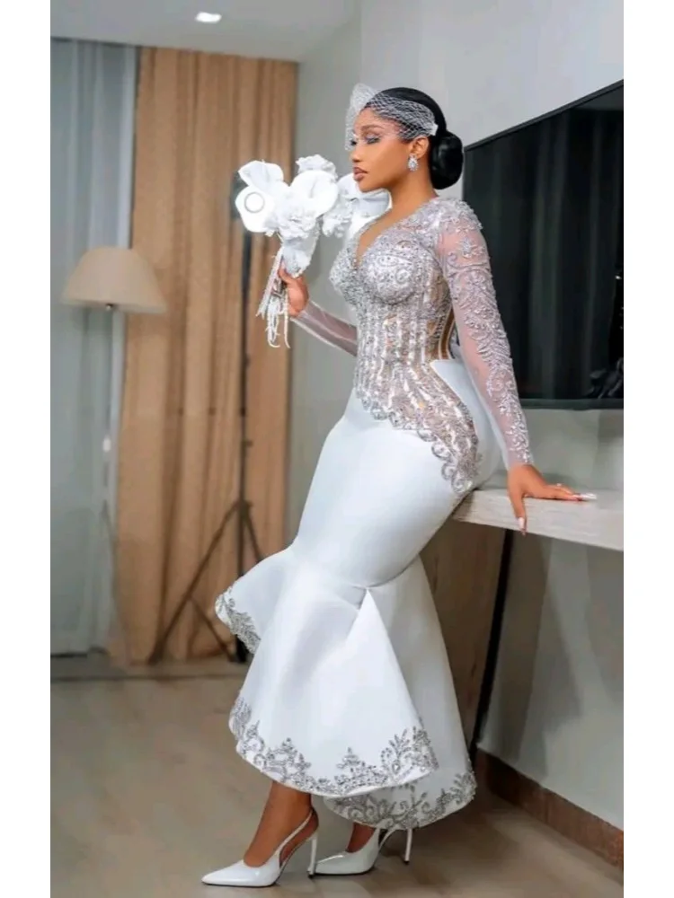 Customized White Fishtail Wedding Dress Deep V-Neck Design With Shiny Embroidery Bead Embroidery Long Sleeves Vestido De Novia