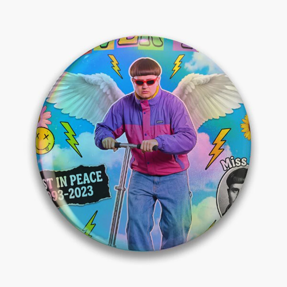 Copy of Oliver Tree Retro Y2K Pop Art  Pin Holographic Star Heart Pin Brooches Laminated Button Fashion Accessory