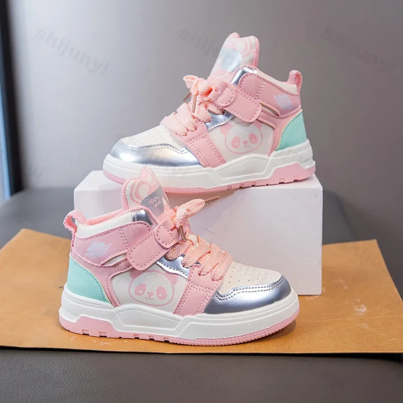 Buty dziecięce Moda Wysokie buty sportowe Dziewczęta Chłopcy Oddychające antypoślizgowe buty deskorolkowe Jesień Nowa miękka podeszwa Dziecięce