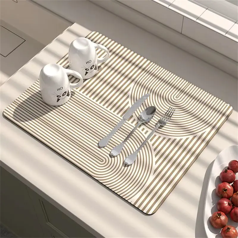 VIKAMA Modern Geometric Stripe Countertop Drying Mat Non Slip Quick Dry Pad For Kitchen Countertop Dining Table Home Decor
