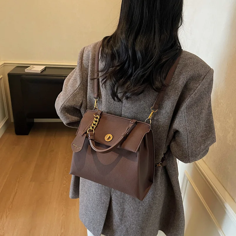 High-end Retro Large-capacity Lightweight Women's Everyday Commuter Backpack