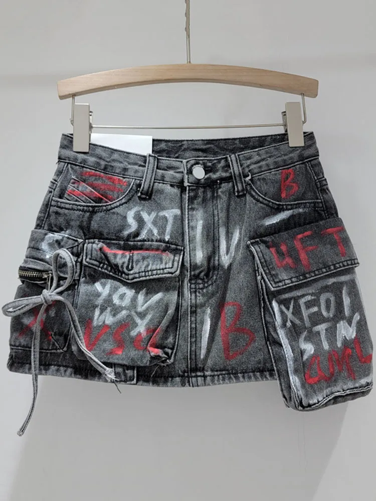 

Y2k High Street Fashion Hand-painted Graffiti Pocket Design Spliced A-line Denim Short Skirt For Women 2024 Summer X830