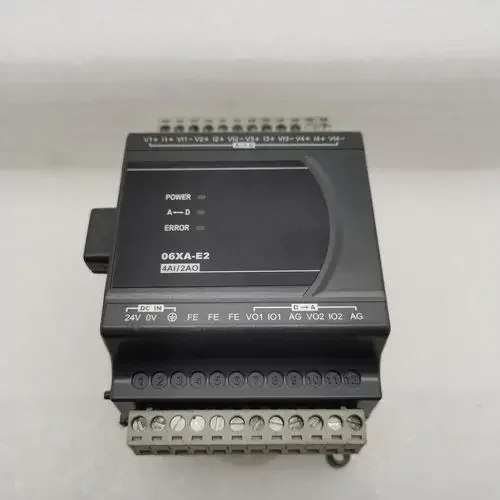 تسليم سريع جديد التحكم الأصلي ES2 سلسلة وحدة تحكم الحركة DVP06XA-E2 PLC الشعار