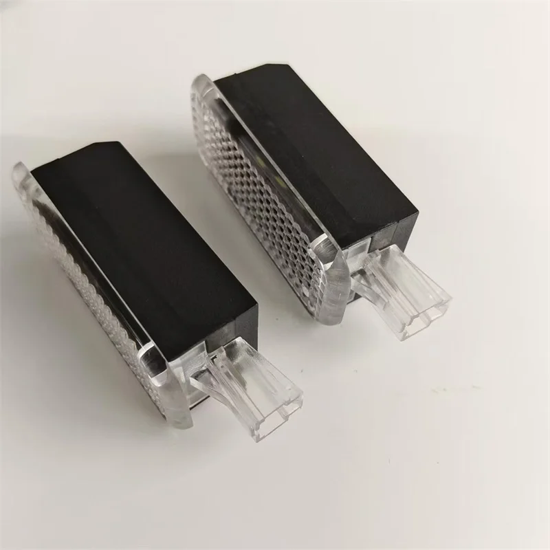 Rear LED Footwell Light Foot Socket Lamp With Bracket For VW Passat B6 B7 Golf 5 6 MK6 A1 A3 A4 A6 A8 Q3 SEAT Toledo ALHAMBRA