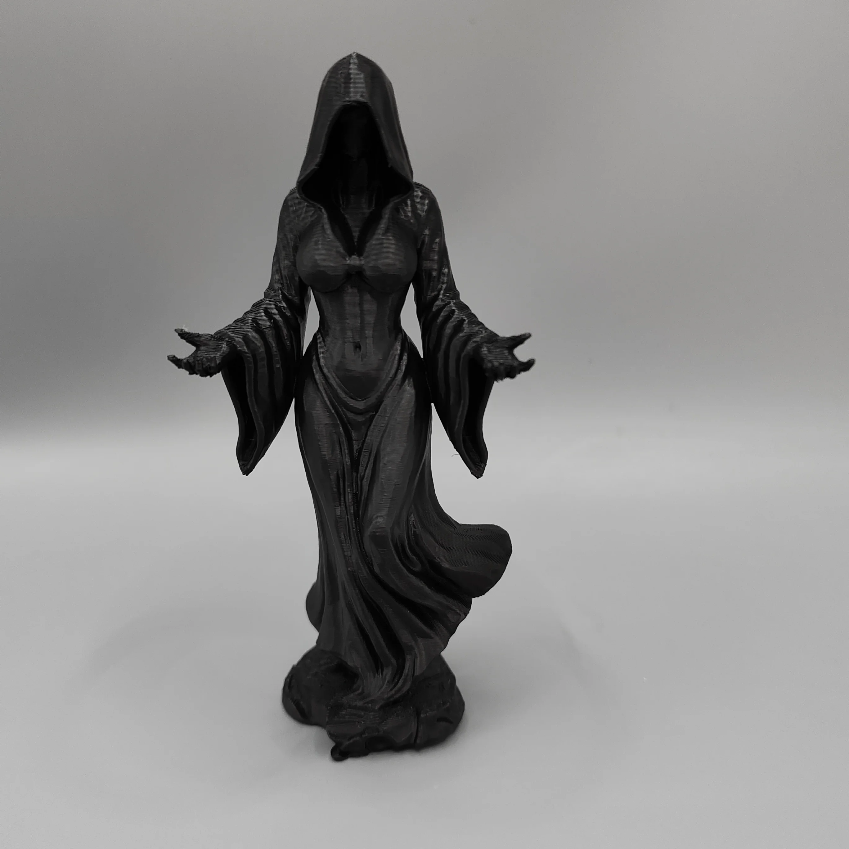 Open Palms Black Robe Death Goddess Figurine, Dark Gothic Halloween Unique Decor For Study Desk