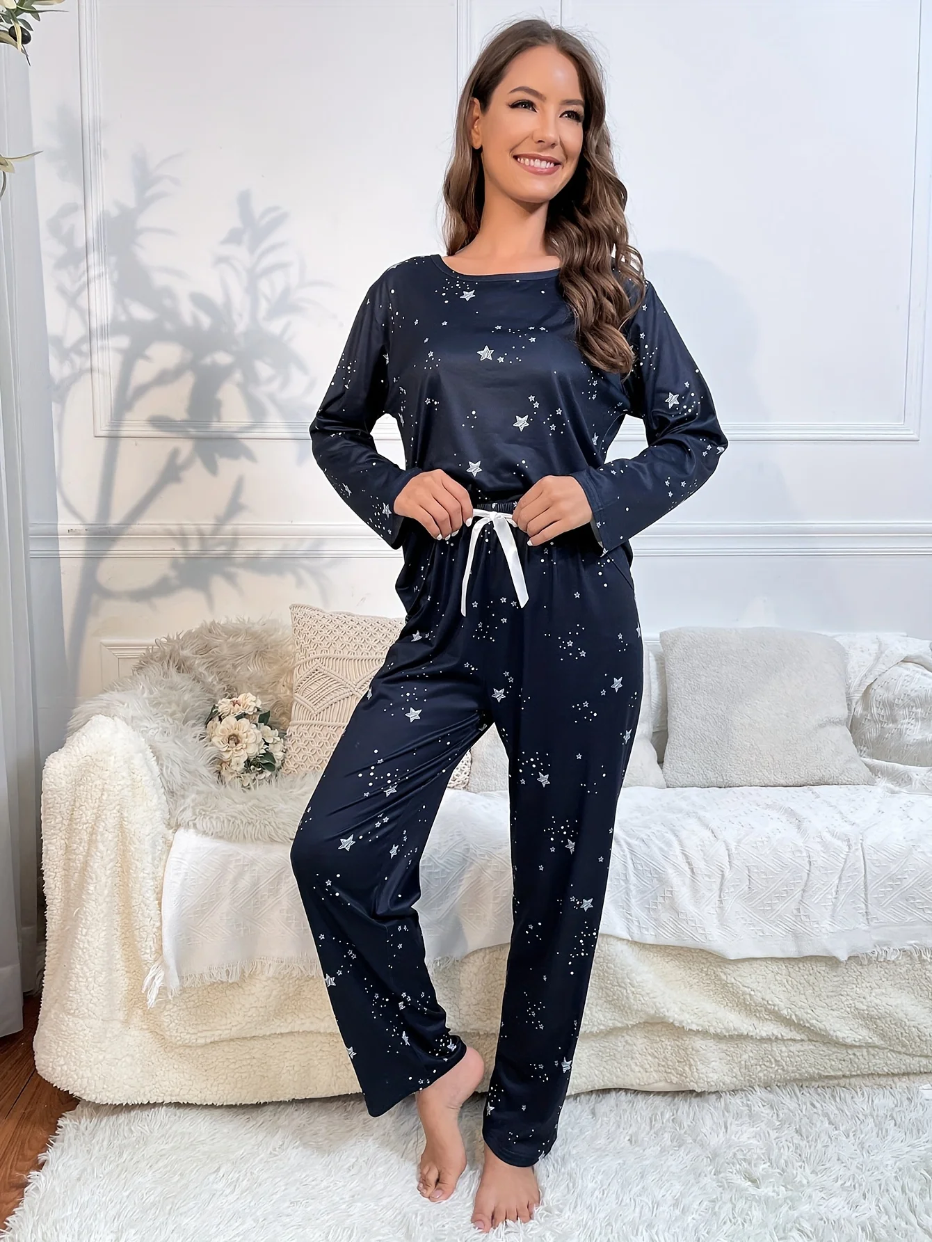 Women\'s printed pajamas set long sleeve crew neck top and trousers loungewear