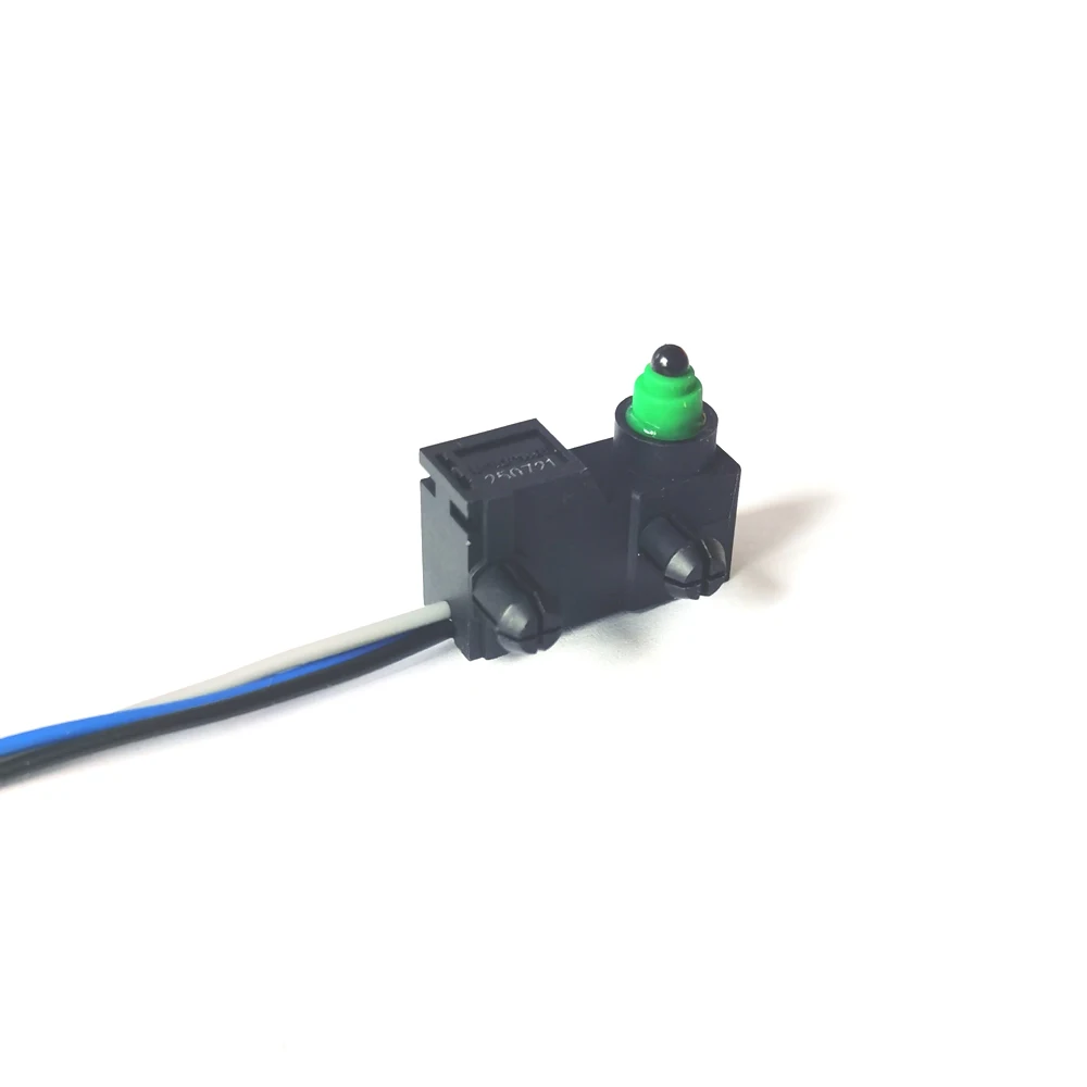 

3 Wires G305 Series Waterproof Micro Switch with Wire for Auto Brake System G305-130F00A34D-IFU