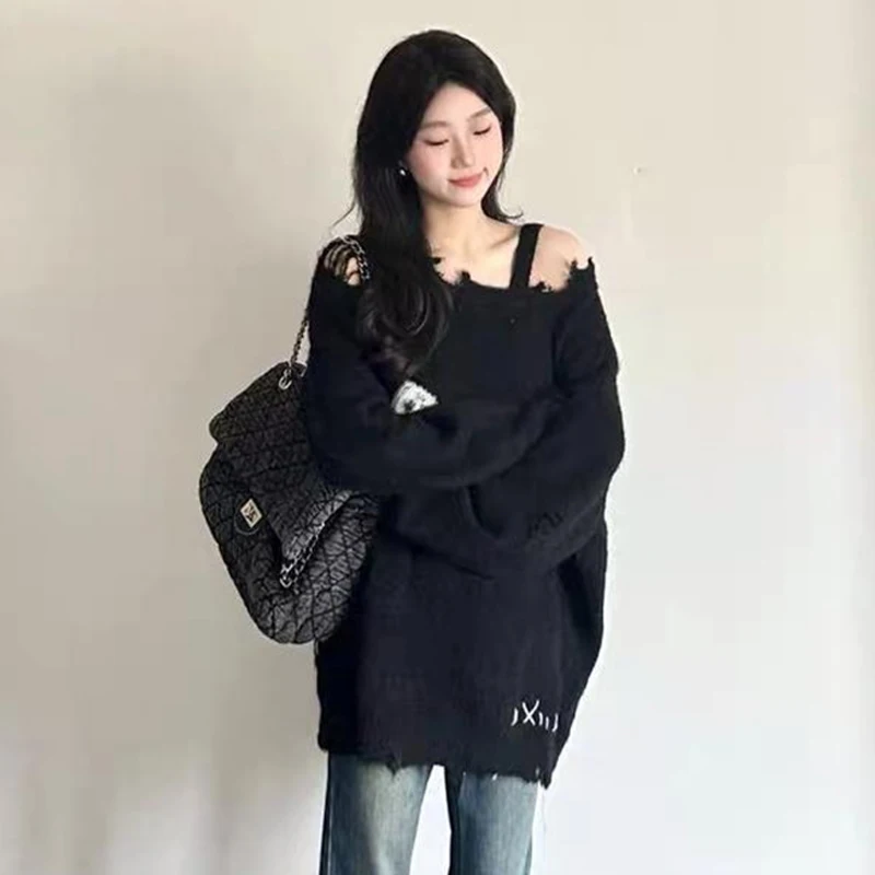 Women Fashion Butterfly Off-shoulder Long Sleeve Loose Ripped Knitted Sweater