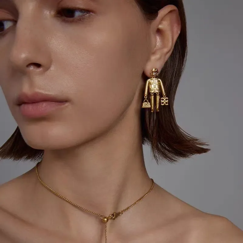 Fashion creative movable puppet jewelry set light luxury doll gold stud earrings simple bag noble necklace woman