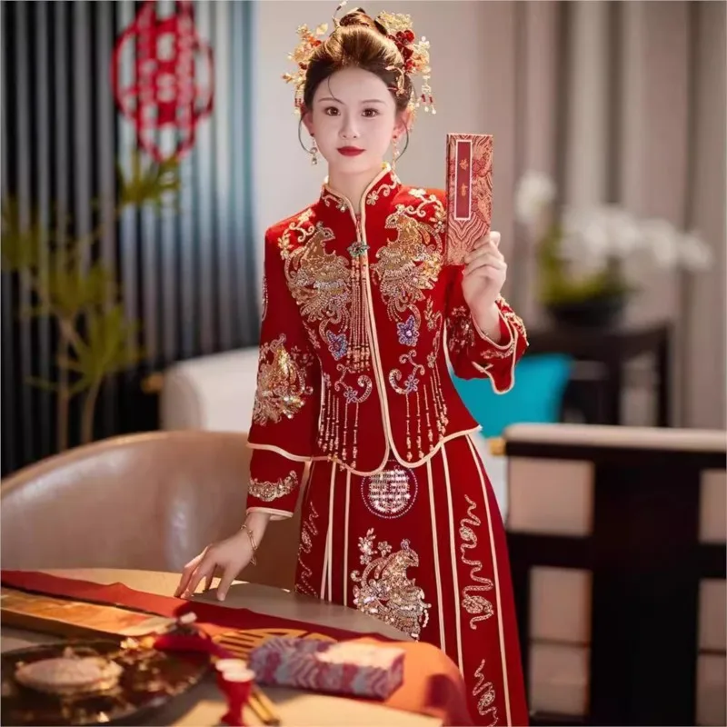 

New Chinese toasting little man's wedding dress