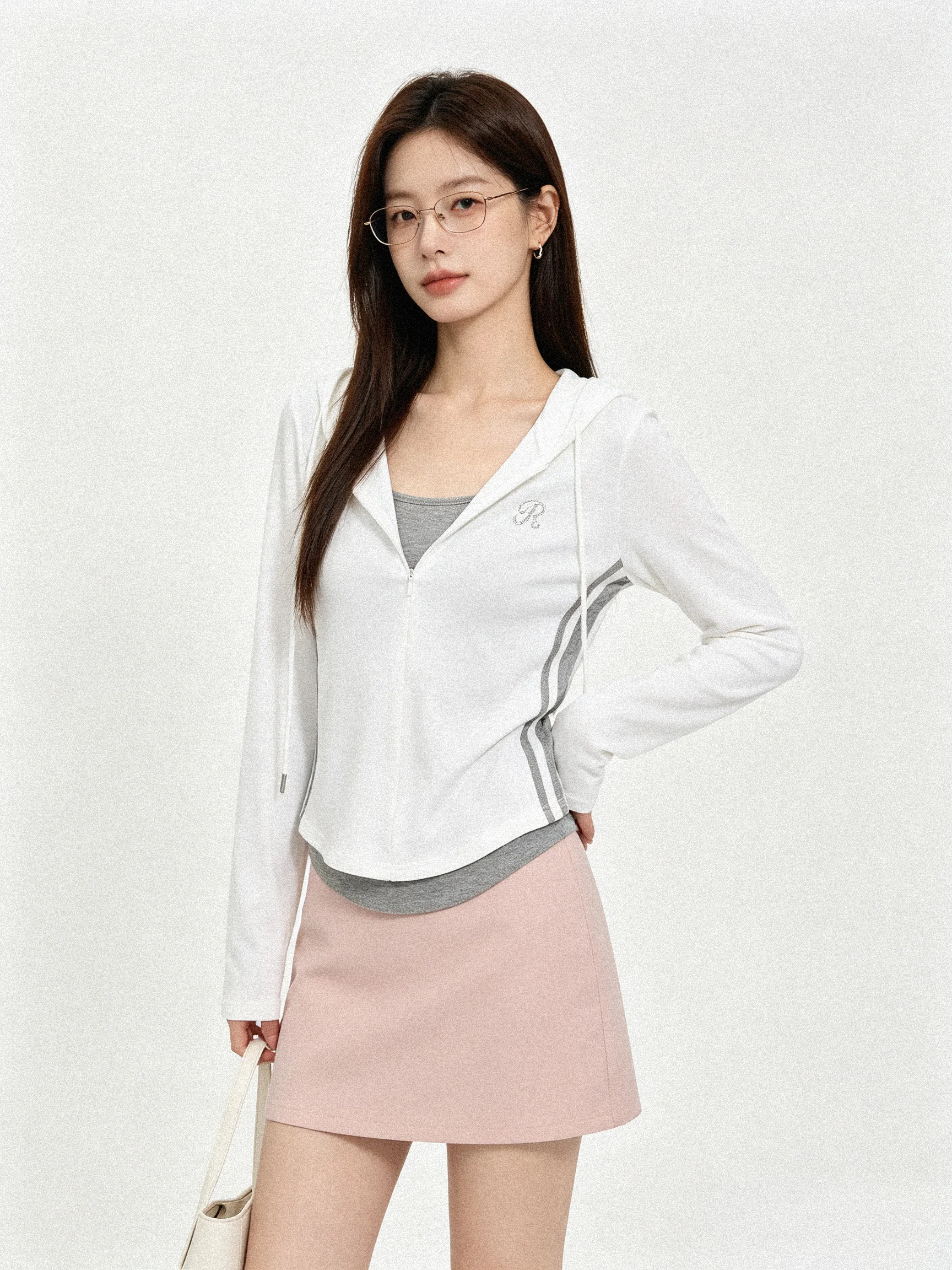 Korean Style Long Sleeve Glue Drill Hat T-shirt Skin-friendly Color Block Age Reduction Top for Women Short Length Casual Wear
