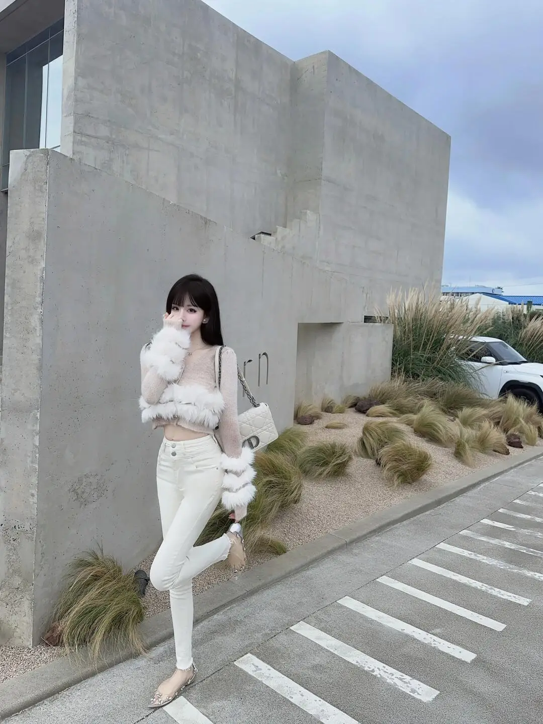 

High Waist Slim Fit Nine-Tenths Pencil Pants with Butt Lifting Pad Two Buttons Elastici Cotton Stretch Denim Women's Jeans