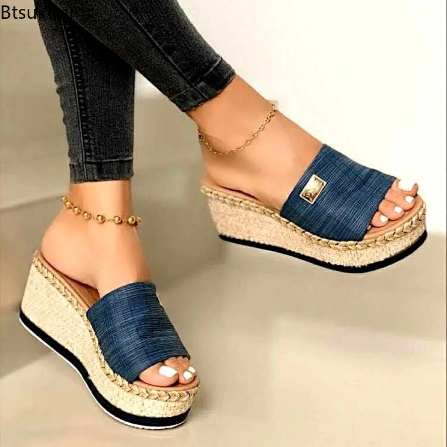 

Summer New Wedges Slippers Platform High Heels Women Casual Slipper Fashion Basic Thick Soled Sandals Ladies Outdoor Beach Shoes