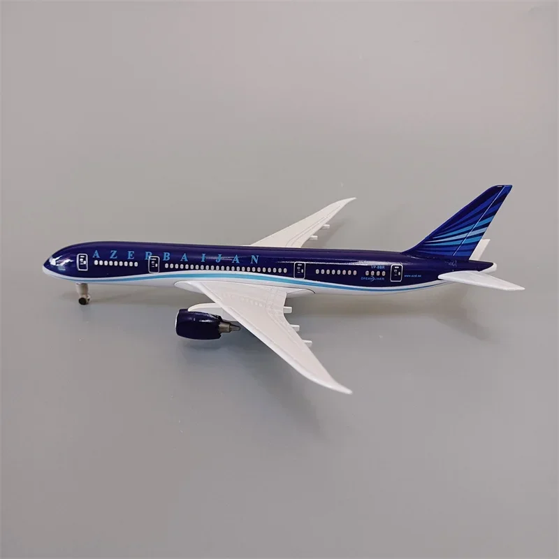 Новинка, модель самолета 19 см авиапочтой Азербайджан авиалиний B787, Боинг 787, авиамодель самолета из металлического сплава, модель самолета с литыми колесами