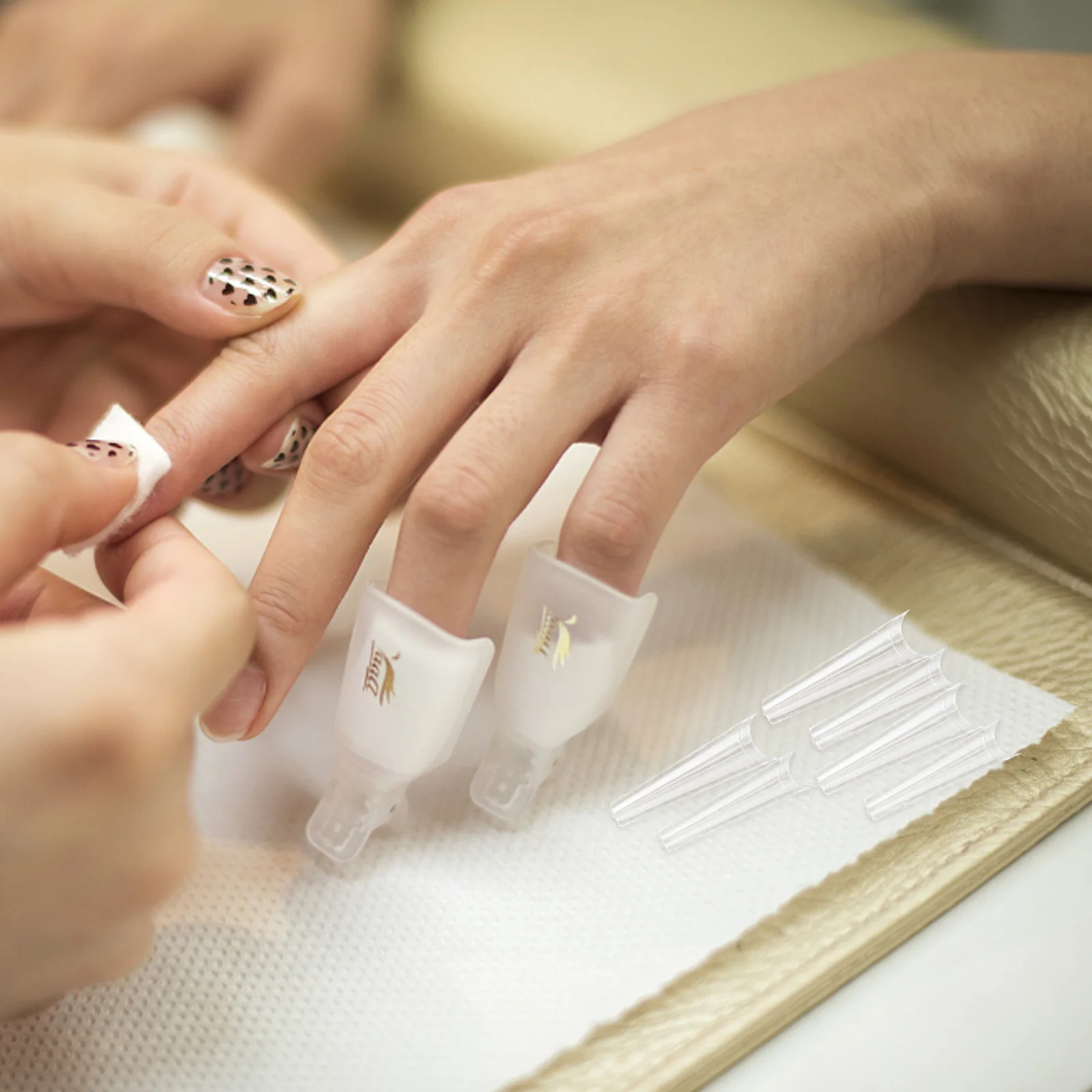 

500 Pcs Fake Nails Artificial Tips French Sticks Stamps Covers Full Coverage Coffin Transparent Miss