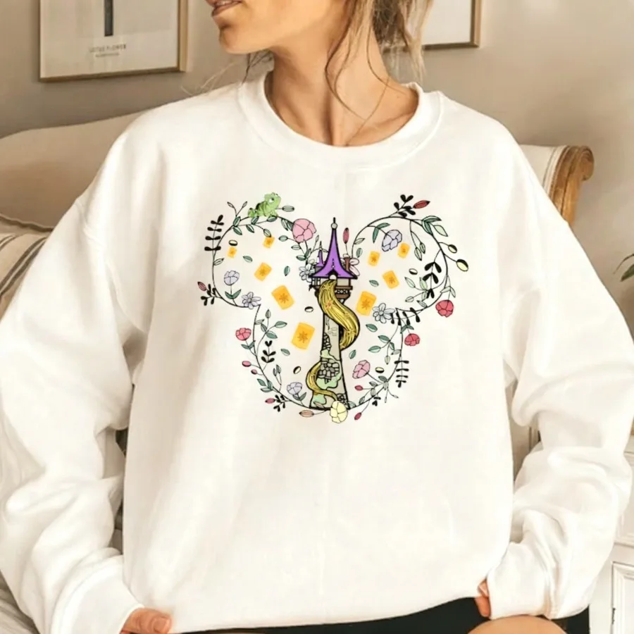 

Men's Heavy Metal Band Graphic Sweatshirt - Black Pullover with Vintage Rock Creature Face Print, Long Sleeve Round Neck Casual