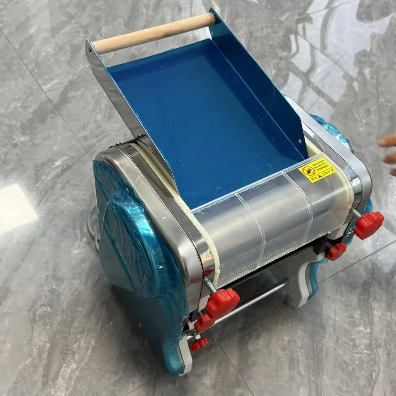 Mini máquina eléctrica china para hacer fideos, huevos instantáneos frescos, arroz, automática, para el hogar