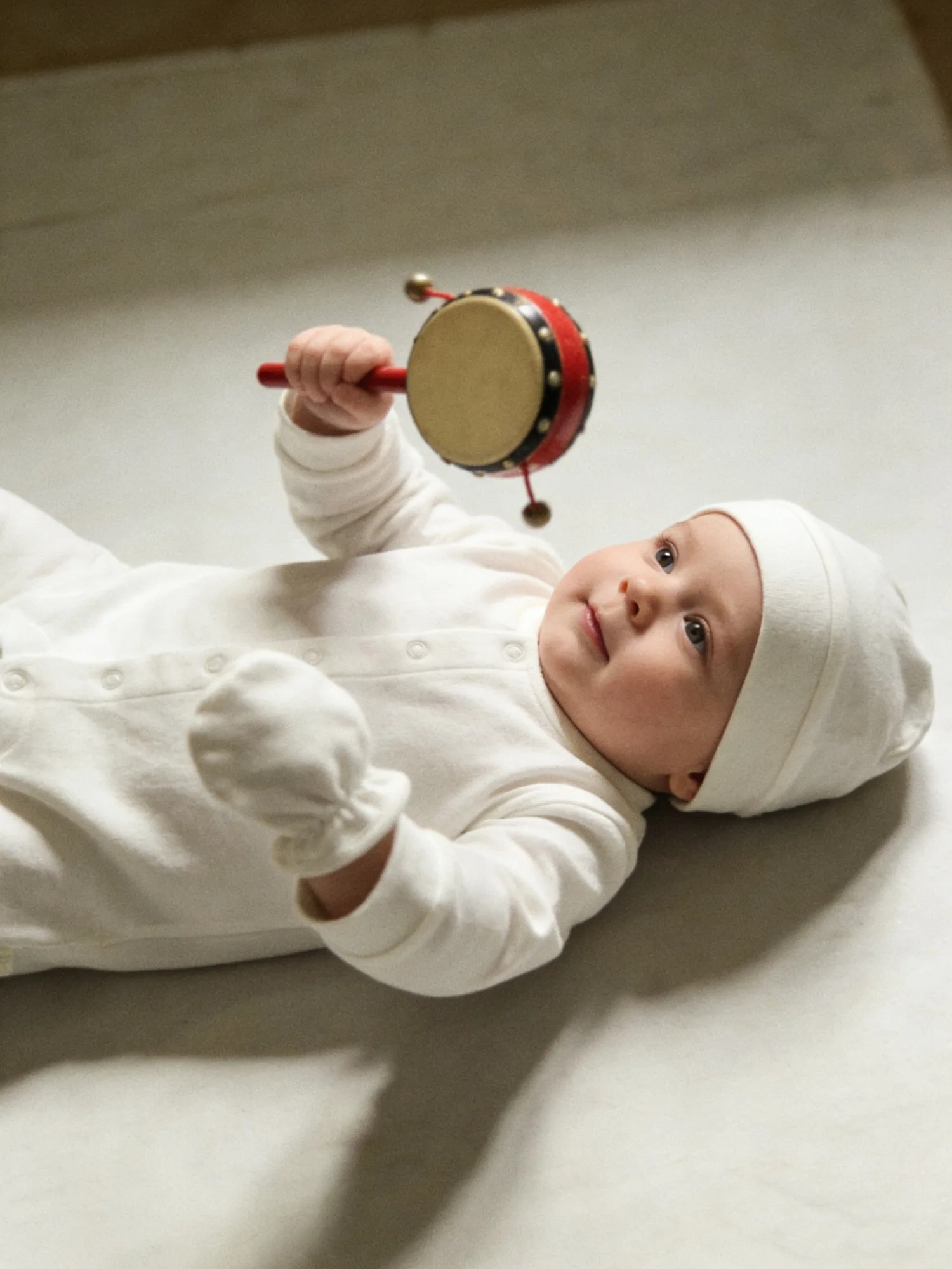 2025 Baby White Essential Set - Onesie Hat Mittens for Newborn