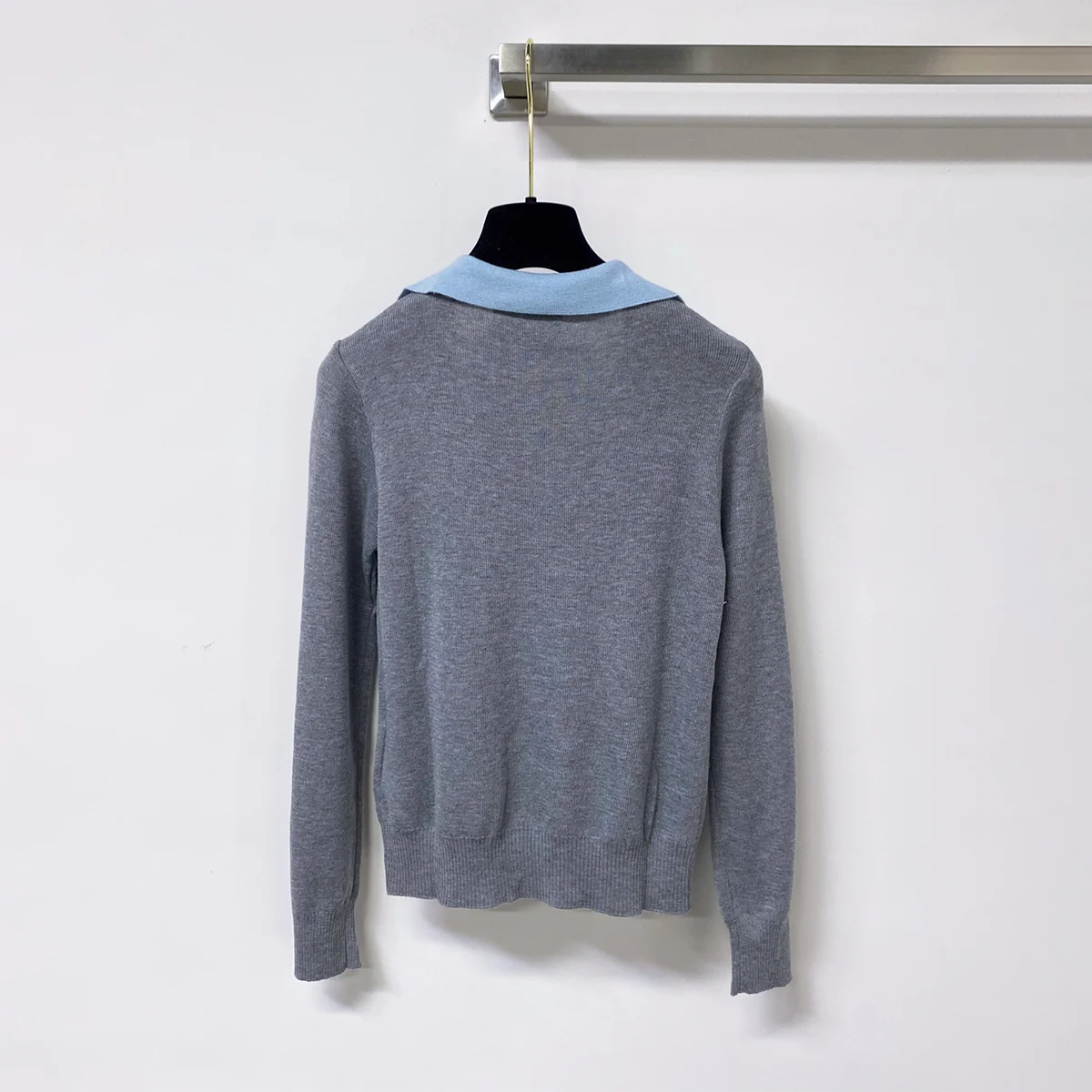 2026 High quality women's fake two-piece lapel knitted base sweater--2692253