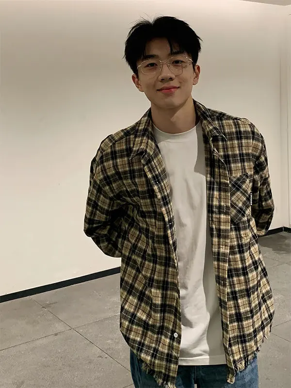 

Мужская удлиненная рубашка в коричневую клетку, весенняя, в японском ретро-стиле, с вышивкой, рабочая одежда, свободный крой, молодежный тренд