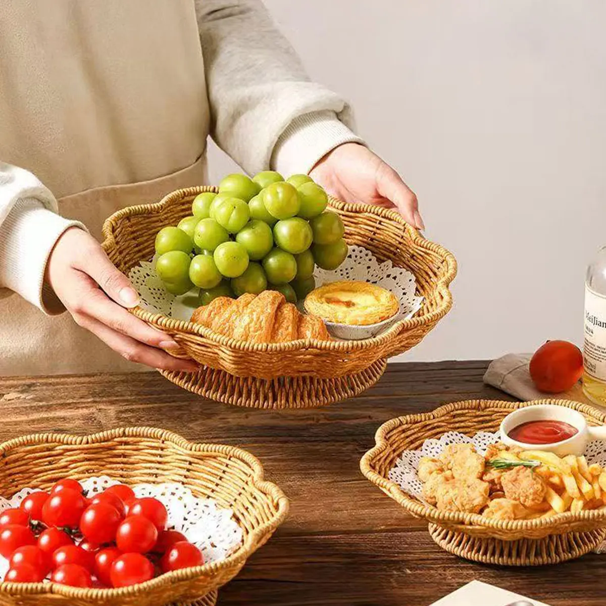 9/10/ 11inch Imitation Rattan High-Footed Fruit Plate for Home Use, Fruit Tray with Lace Edge, Fried Food Snack Platter, French Fries Display Plate, Snack Tray, 1 Piece