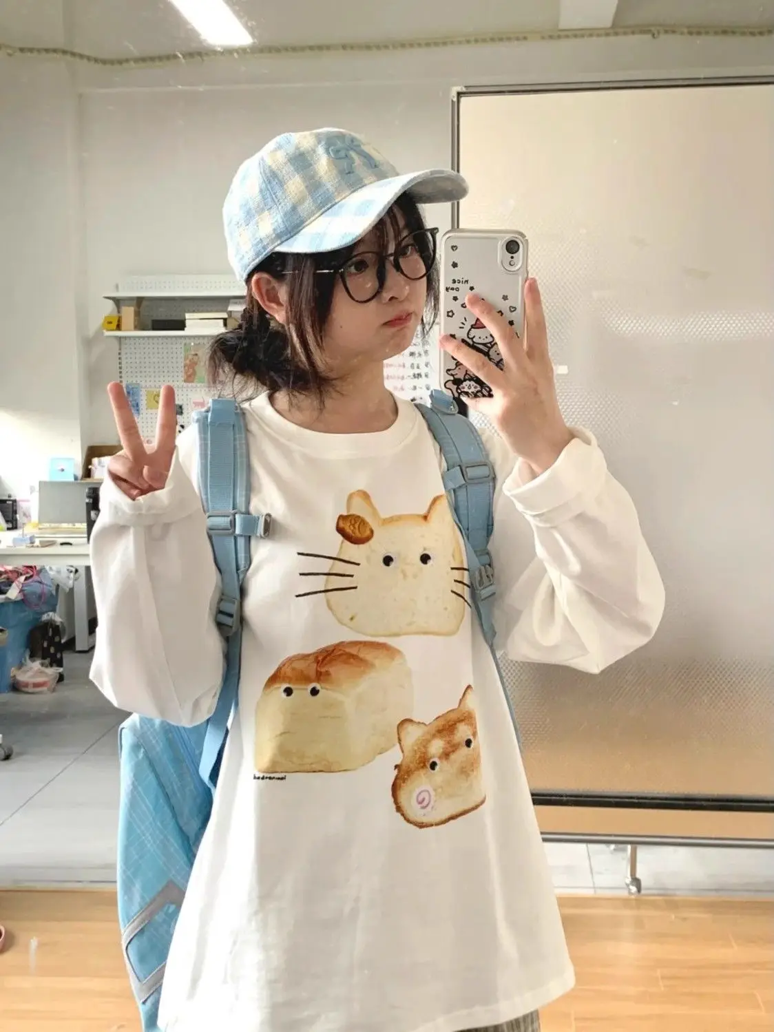 Harajuku Funny Bread Cat Face Printed Long Sleeved T-shirt Loose Pullover High Quality Pure Cotton Oversized Tops Sweet Korean