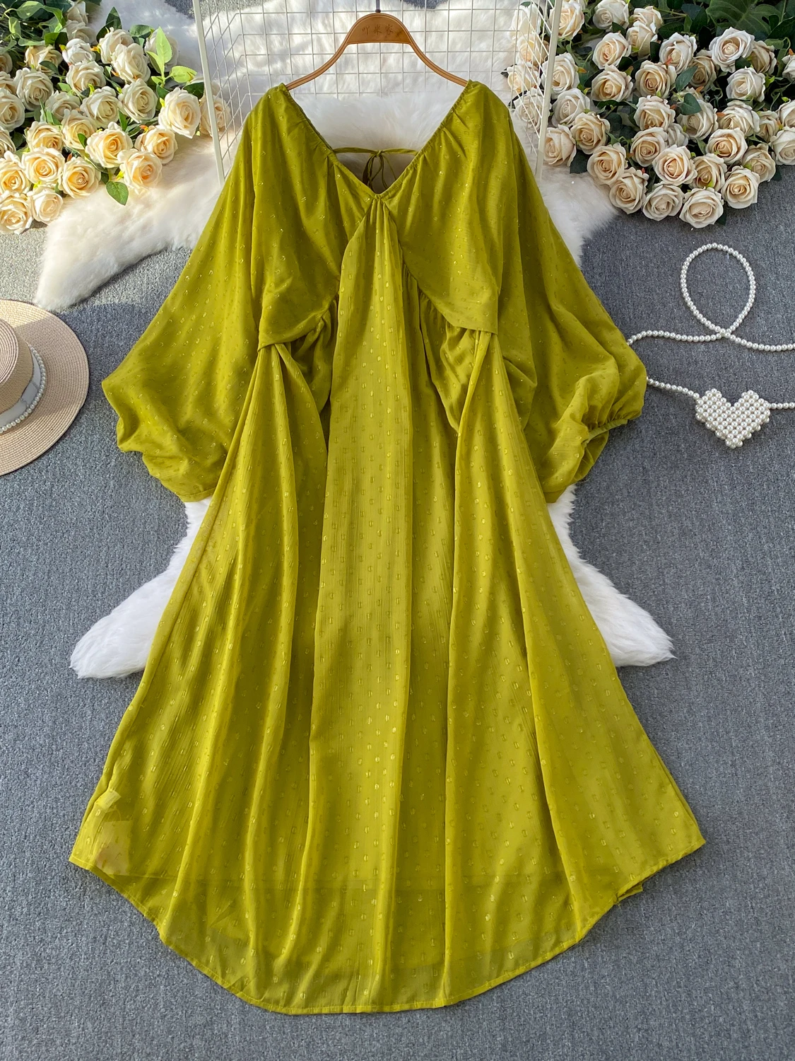 Shiny Thread Tassel V-Neck Dress Women Summer Pleated Lantern Sleeve Loose Conceal Slim Long Dress Commute Style High Waist