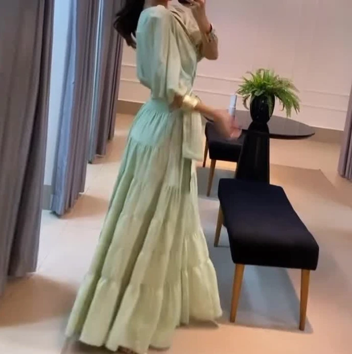 2024 Summer New Casual Elegant and Fashionable Solid Color Low cut Lace up Design Open Waist Skirt Set