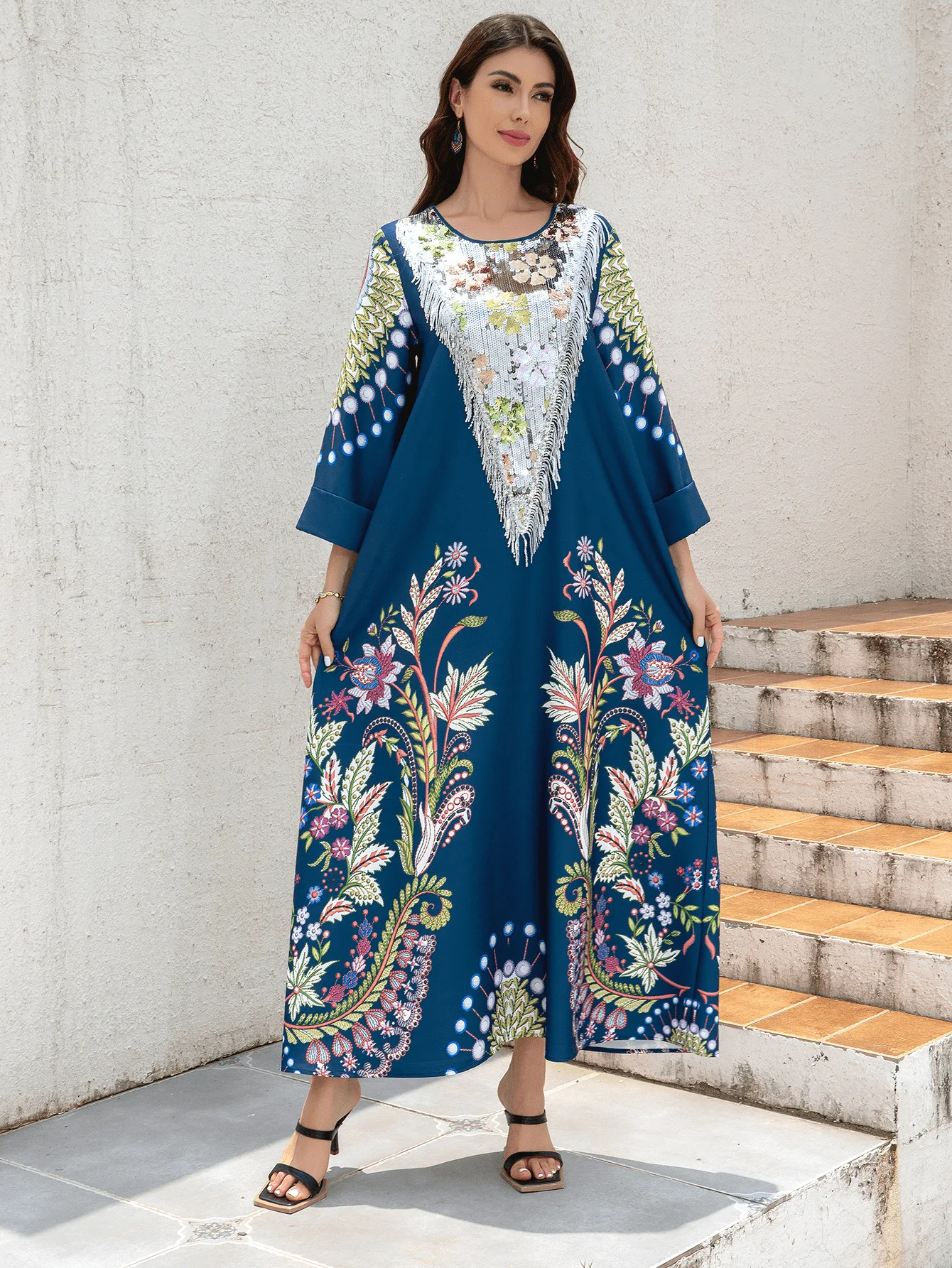 2025 Middle Eastern Muslim ladies' abaya It is a new-style dress from Dubai and Turkey featuring chest appliques and tassels