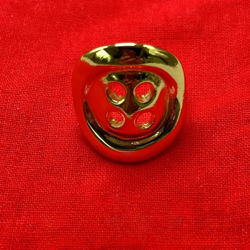 2023'ün en çok satan Avrupa ve Amerika modası zarif kadın düğme halkası romantik tatil takı hediye çantası çanta ile