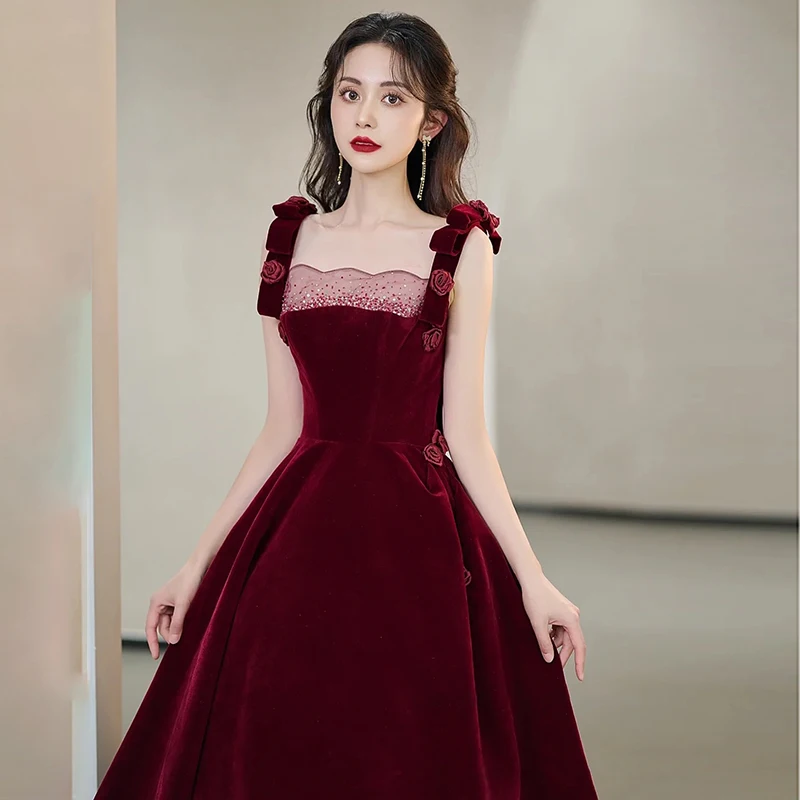 

Velvet toasting dress Temperament banquet suspender Burgundy