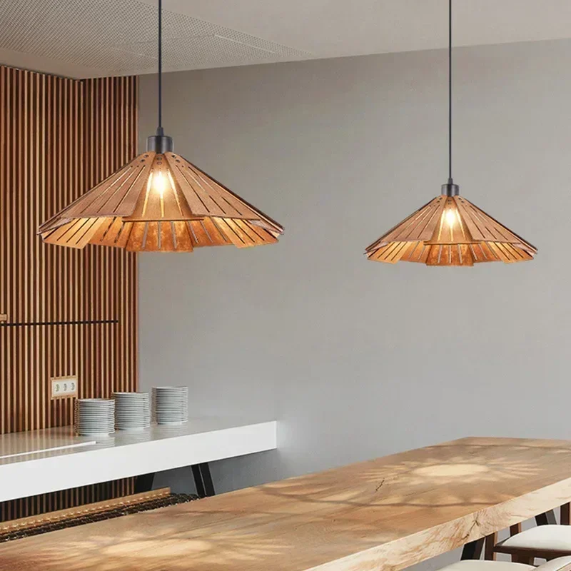 

Medieval Vintage Wooden Pendant Light LED E27 Ceiling Lamp for Dining Living Bedroom Kitchen Cafe Bar Ambient Lighting Art Deco