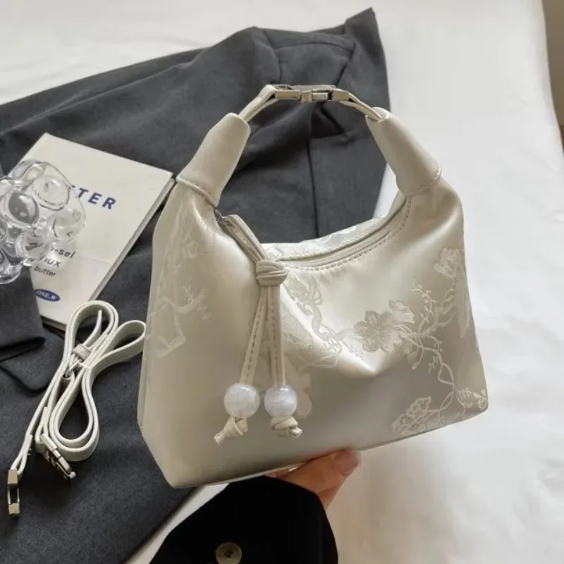 

Casual Embroidered Chinese Style Handbag Purses Canvas Hanfu Embroidery Handbag Zipper Crossbody Bag Cheongsam Bag Party
