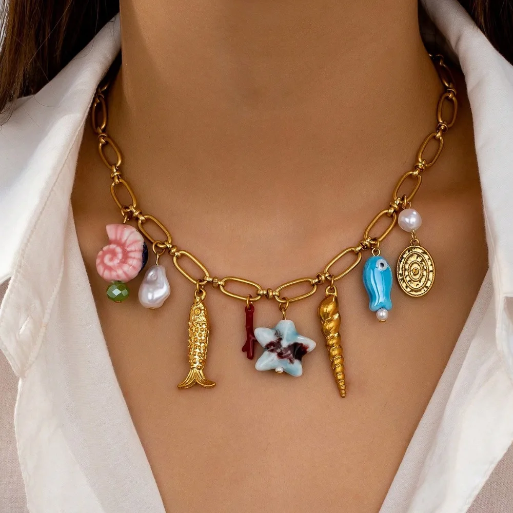 2026 New Fashion Summer Beach Style Shell Marine Life Coloured Glaze Fish Sea Snail Pendant Multi Charms Statement Necklace