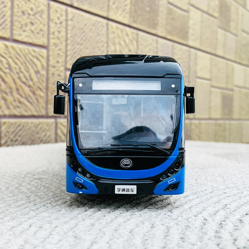 1:42 النموذج الأصلي، حافلة Yutong ذات المصدر المزدوج، حافلة مفصلية، نموذج سيارة مصنوع من خليط معدني للعرض والهدايا والمجموعات #1