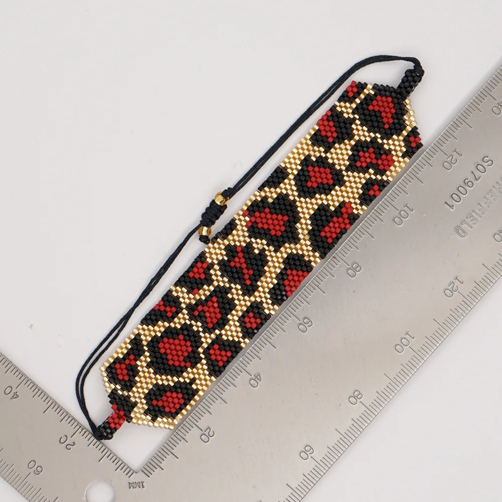 

Браслет из бисера в богемном стиле, регулируемая геометрия, красочный, ручной работы, женский леопардовый принт, нестандартный тренд, простой браслет из рисовых бусин