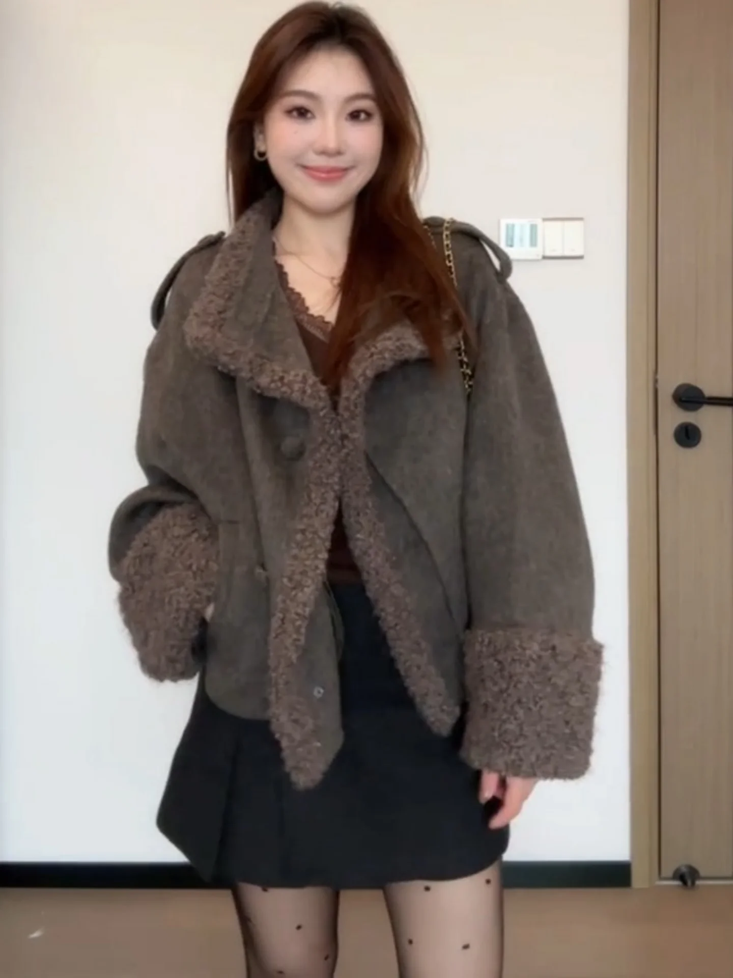 เสื้อโค้ทขนแกะหนาแบบสั้นพร้อมป - Women'S Fashion E Commerce บทวิจารณ์และราคา