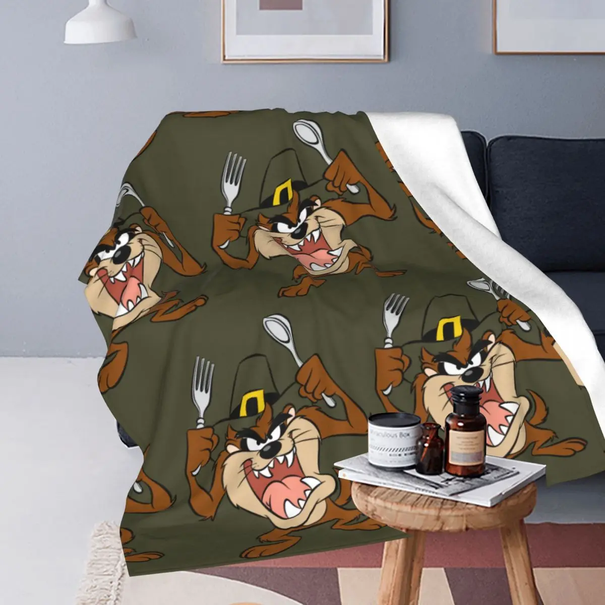 TAZ Cartoon TASMANIAN Hungry Flannel Throw Blanket Blankets for Bedding Couch Lightweight Thin Bedding Throws