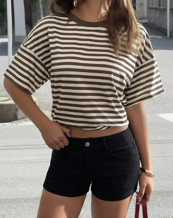 

Top Women 2026 Spring Summer New Fashion Striped Round Neck Short Sleeve Loose Fit Versatile Casual Daily T-Shirt Top
