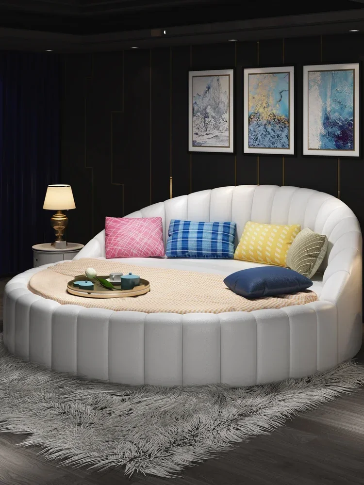 Round bed Double bed Modern simple Princess large round leather hotel European main bed