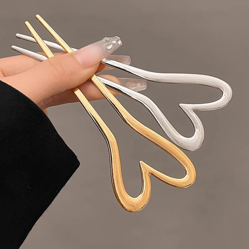 2Pcs U-shaped heart Hair Stick Hairstyle Tools Chinese Style Metal Hairpin Hair Comb Women Simple Jewelry Love Hair Accessories
