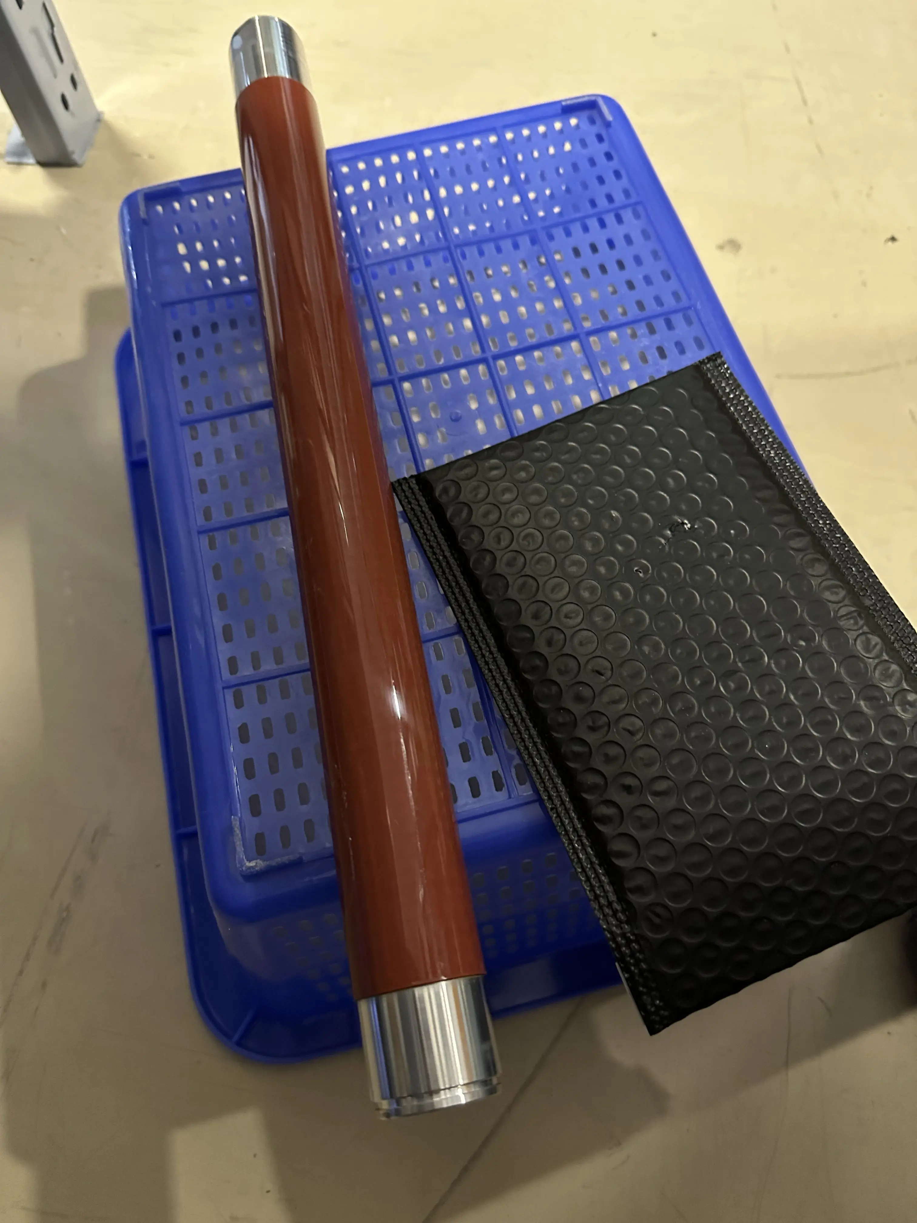 

Верхний нагревательный ролик фьюзера для Xerox Color 550 560 C60 C70 C75 J75 DC 240 242 250 252 260 700 6550 7550 7775 7780 059K33390