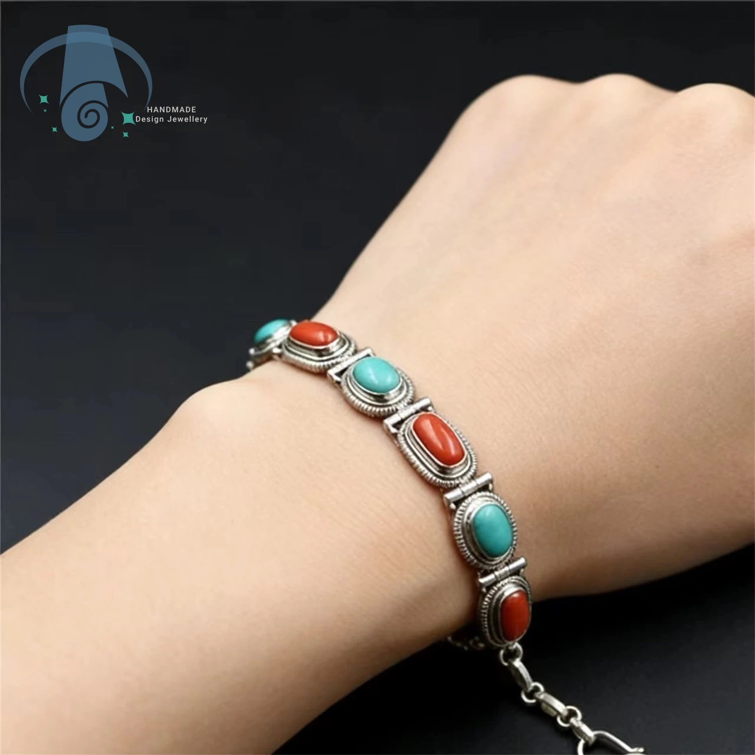 

Heavy Handmade Vintage Turquoise Bracelet Bohemian Ethnic Tibetan Style Antique Metal Craft Fashion Jewelry for Women Gifts