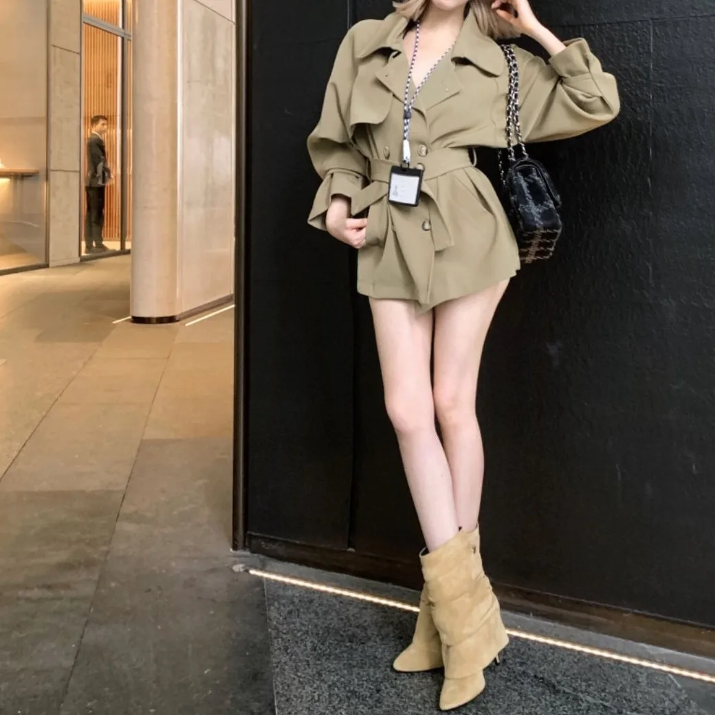 

Temperament Long Sleeved Windbreaker Jacket for Women in Autumn 2025 New Style with Straps, Medium To Long Casual Cardigan Top